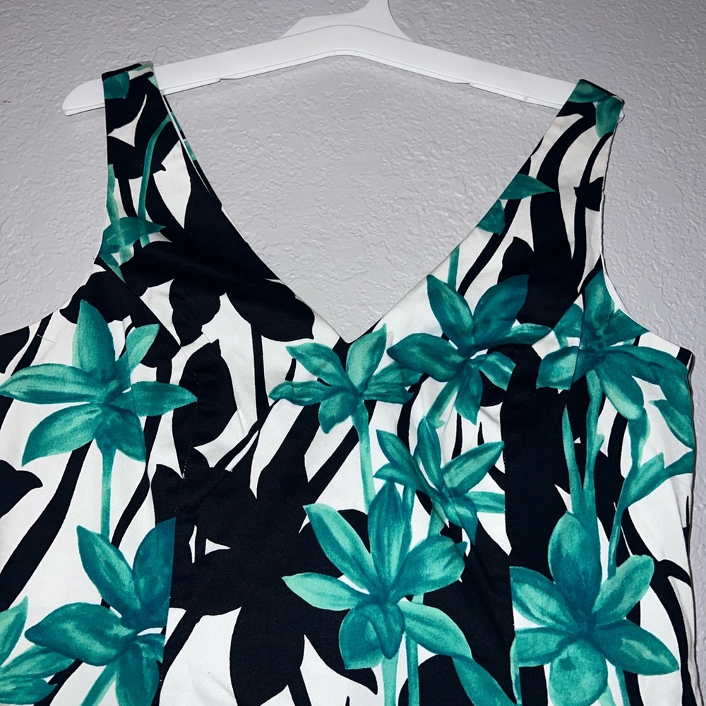 Evan Picone Women Sleeveless Green Black Floral Dress - Picture 2 of 7